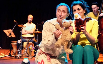 Theater : Ayse en de verliefde wolk